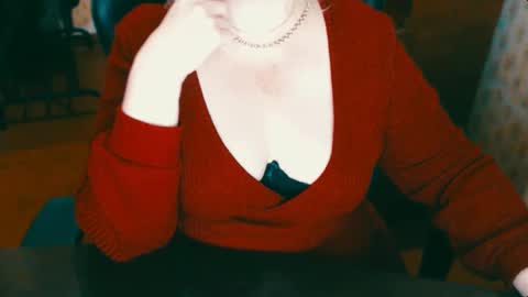 Snapshot of charlottextasty chatting on December 2024 02:16:01 PM CharlotteXTasty online show from December 2024 02:16:01 PM