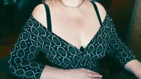 Snapshot of charlottextasty chatting on February 2025 05:07:02 PM CharlotteXTasty online show from February 2025 05:07:02 PM