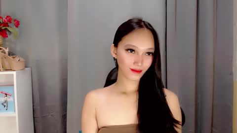 Snapshot of charm_fuckdoll8 chatting on May 2026 12:06:02 AM charm_fuckdoll8 online show from May 2026 12:06:02 AM