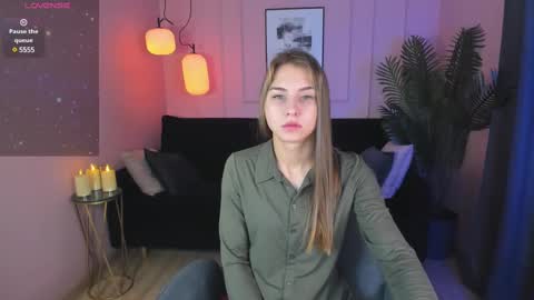 Snapshot of charmbianca chatting on February 2025 05:23:01 AM Bianca online show from February 2025 05:23:01 AM