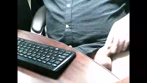 Snapshot of charmeur2672 chatting on December 2025 04:14:02 PM charmeur2672 online show from December 2025 04:14:02 PM