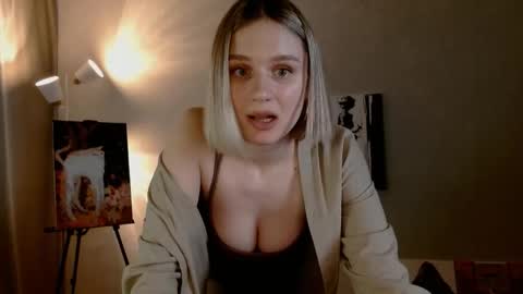 Michelle  online show from November 2025 06:45:01 AM