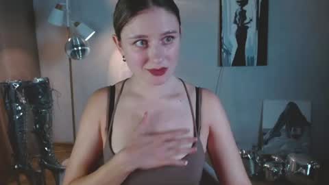 Michelle  online show from July 2026 07:02:02 AM