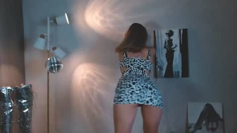 Michelle  online show from July 2026 03:31:02 AM