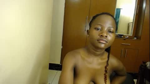 Snapshot of charming_coco chatting on January 2026 08:23:01 PM Coco online show from January 2026 08:23:01 PM