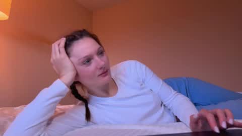 katie online show from November 2025 11:53:02 AM