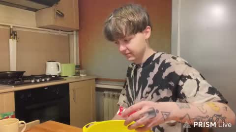 lynxy online show from November 2025 06:29:01 PM