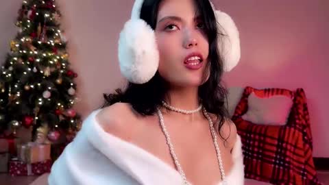 Snapshot of chasmic chatting on December 2024 05:39:01 AM JASMINE usually going live about 2 am UTC online show from December 2024 05:39:01 AM