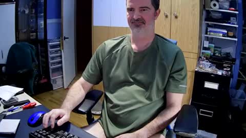 Snapshot of chatandfun666 chatting on December 2024 07:41:02 PM wanaBeYourToy online show from December 2024 07:41:02 PM