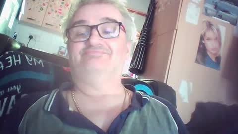 chatboxlee online show from July 2026 03:41:01 PM