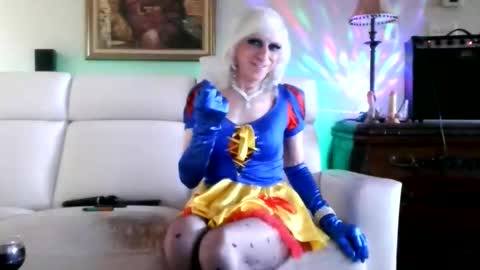 Snapshot of chaton897 chatting on May 2026 04:57:01 PM kitty or chaton897 online show from May 2026 04:57:01 PM