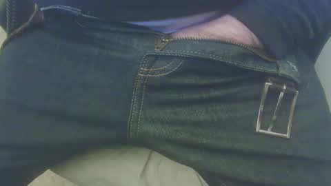 chattertonn online show from November 2025 07:05:02 PM