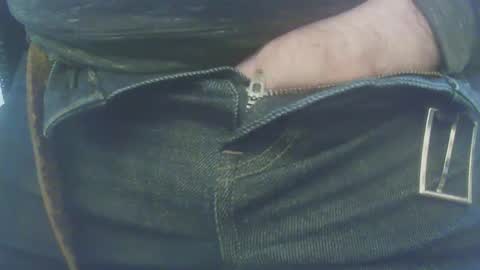 chattertonn online show from March 2026 04:32:01 PM