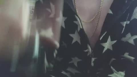 lee online show from October 2025 06:45:02 PM