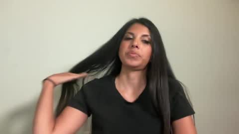 Snapshot of chaturbabexo chatting on July 2026 06:11:01 PM Gabby online show from July 2026 06:11:01 PM