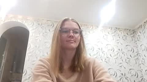 Olivia online show from April 2026 09:23:02 PM