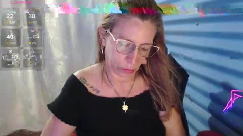 CHAYLA VICTORIA RUIZ  online show from May 2026 03:53:02 PM
