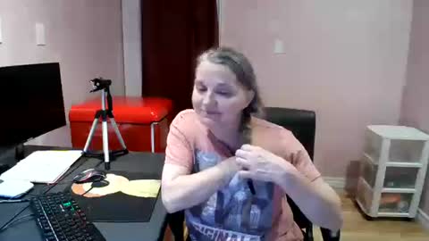 chealsiek online show from October 2025 12:55:02 AM