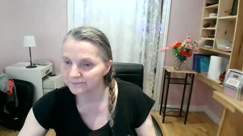 Snapshot of chealsiek chatting on May 2026 01:46:07 AM chealsiek online show from May 2026 01:46:07 AM
