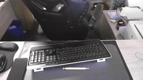 Snapshot of checkerson chatting on March 2026 03:05:02 PM checkerson online show from March 2026 03:05:02 PM