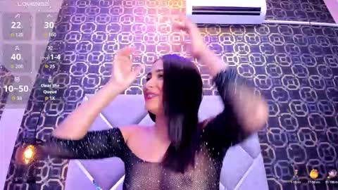 Snapshot of cheerryblossom_ chatting on November 2025 01:33:02 AM Cherry online show from November 2025 01:33:02 AM