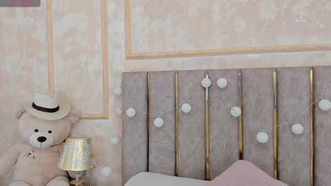 Baby Cherry online show from December 2024 12:38:01 PM