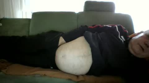 Tom online show from October 2025 12:02:02 PM