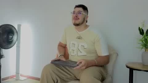   online show from May 2026 03:34:01 AM