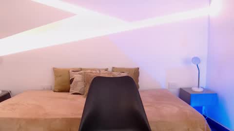 Snapshot of chel_stone chatting on February 2026 10:58:02 PM Chelsea online show from February 2026 10:58:02 PM