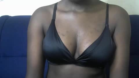 Snapshot of chelley4 chatting on October 2025 10:16:01 AM chelley online show from October 2025 10:16:01 AM