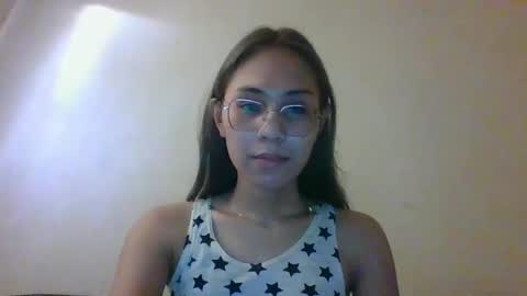 Snapshot of chelly4u69 chatting on February 2025 03:35:01 AM chelly4u69 online show from February 2025 03:35:01 AM