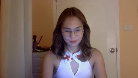 Snapshot of chelly4u69 chatting on December 2025 04:30:02 AM chelly4u69 online show from December 2025 04:30:02 AM