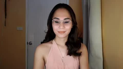 chelly4u69 online show from April 2026 10:48:01 AM