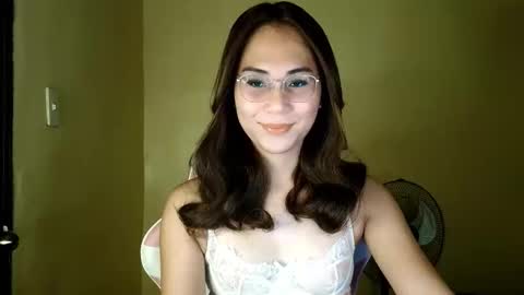 chelly4u69 online show from May 2026 01:56:01 AM