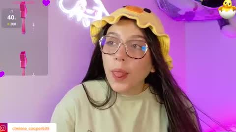 Snapshot of chelsea_coo chatting on February 2025 06:36:01 AM Chelsea online show from February 2025 06:36:01 AM