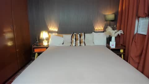 Snapshot of chelseariches chatting on January 2025 07:22:01 PM Hello ur lovely Chelsea online show from January 2025 07:22:01 PM