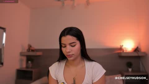 chelsey_hudson online show from January 2026 12:22:02 PM