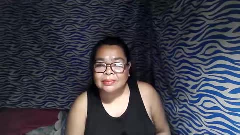 chenita_kits online show from November 2025 03:01:02 PM