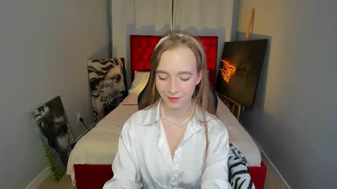 Snapshot of cheril_lady chatting on October 2025 07:30:01 AM Cheril follow me online show from October 2025 07:30:01 AM