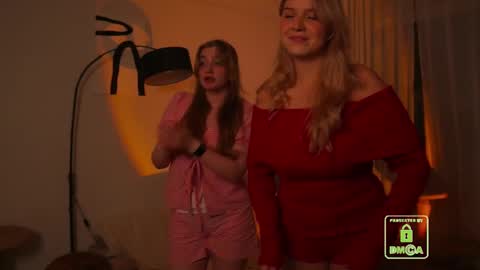 Snapshot of cheriri chatting on December 2025 05:08:02 PM Ri online show from December 2025 05:08:02 PM