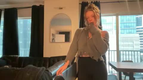 Snapshot of cherriesinchains chatting on March 2026 11:53:02 PM Cherry online show from March 2026 11:53:02 PM