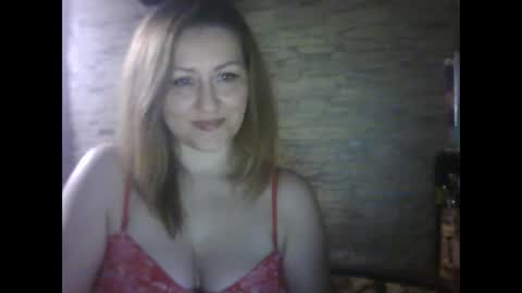 Snapshot of cherry04383 chatting on February 2025 04:14:02 AM cherry04383 online show from February 2025 04:14:02 AM