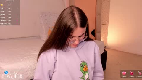 Cherry online show from March 2025 02:41:01 AM