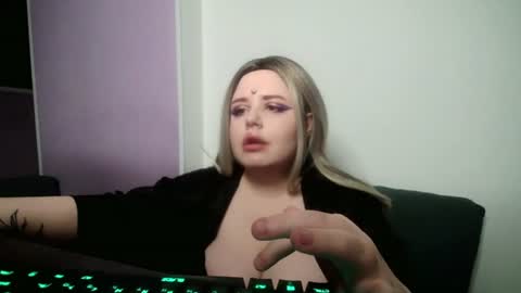 cherry_changa online show from July 2026 06:20:01 PM
