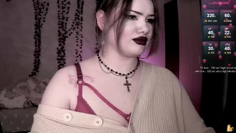 cherry_elfcat online show from October 2025 06:03:01 AM