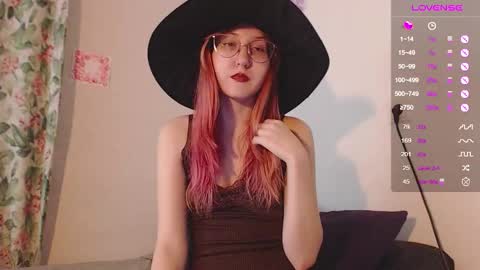 Cheryl online show from September 2025 03:03:01 PM