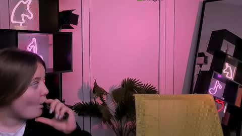 cherry nya online show from November 2025 12:05:02 PM