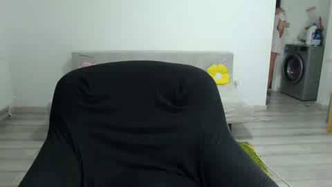 Sherry online show from September 2025 02:11:01 AM