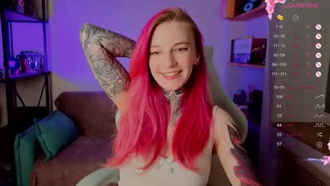 Snapshot of cherry_roxy chatting on October 2025 08:50:02 PM Roxy online show from October 2025 08:50:02 PM