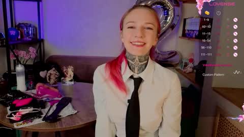 Snapshot of cherry_roxy chatting on October 2025 09:15:01 PM Roxy online show from October 2025 09:15:01 PM